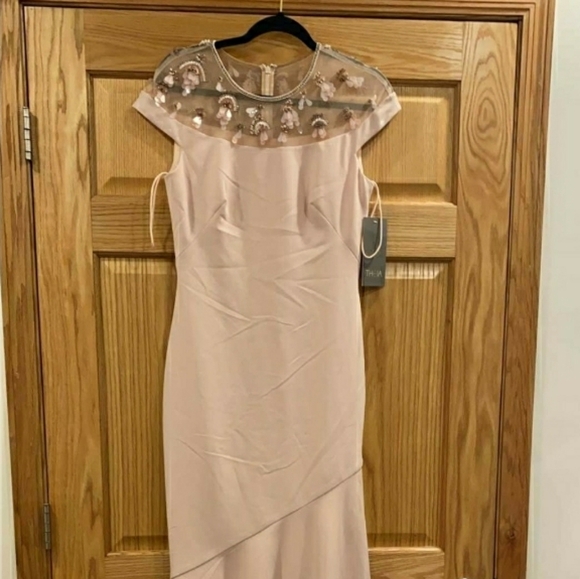 THEIA Embellished Yoke Mermaid Gown - Picture 3 of 16